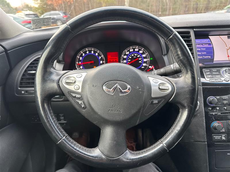 2011 INFINITI FX 35 - Photo 25