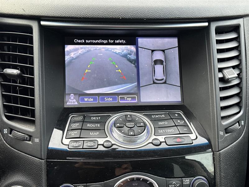 2011 INFINITI FX 35 - Photo 28