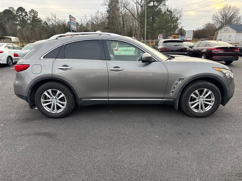 2011 INFINITI FX 35 - Photo 9
