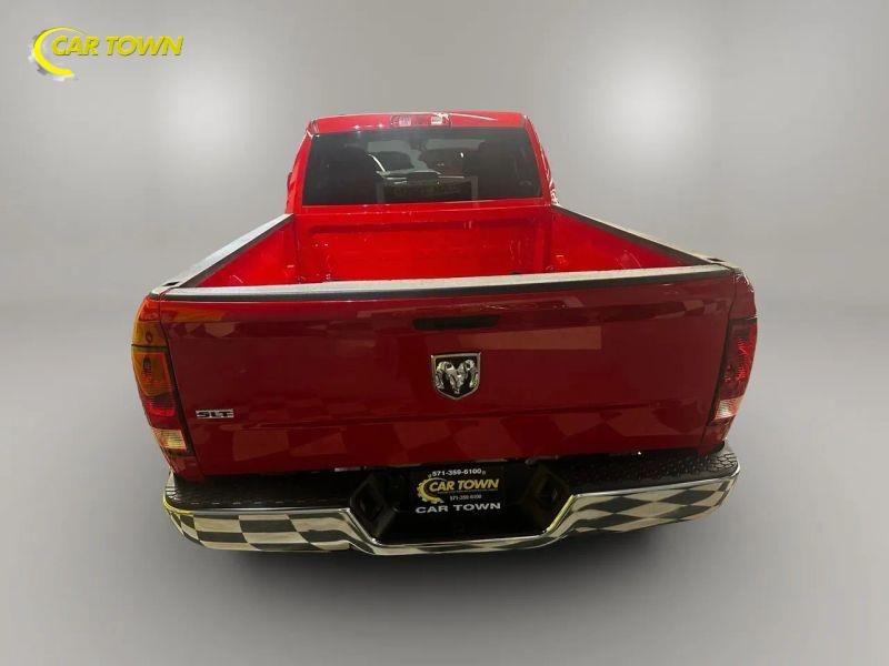 Vehicle photo 10