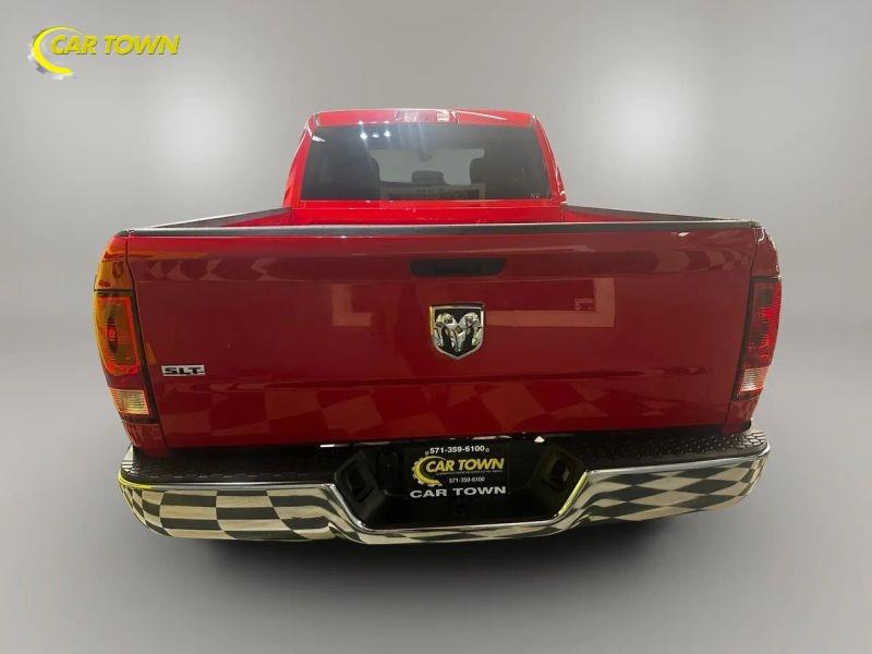 Vehicle photo 11