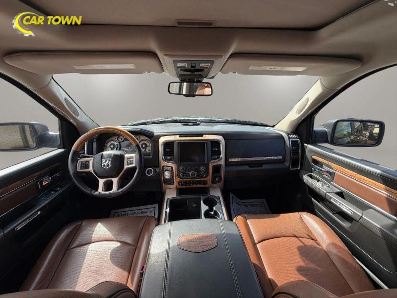 Vehicle photo 27