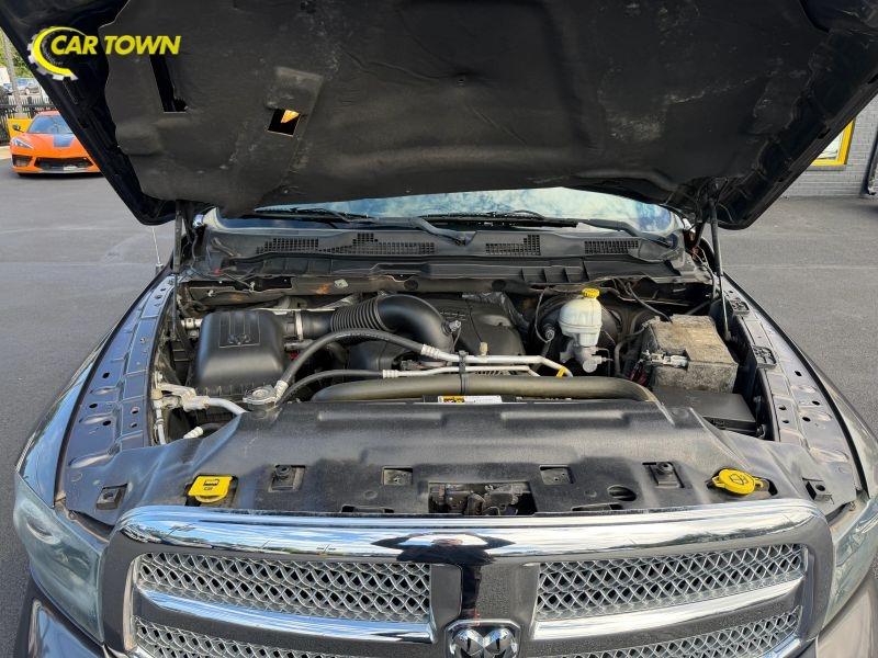 Vehicle photo 35
