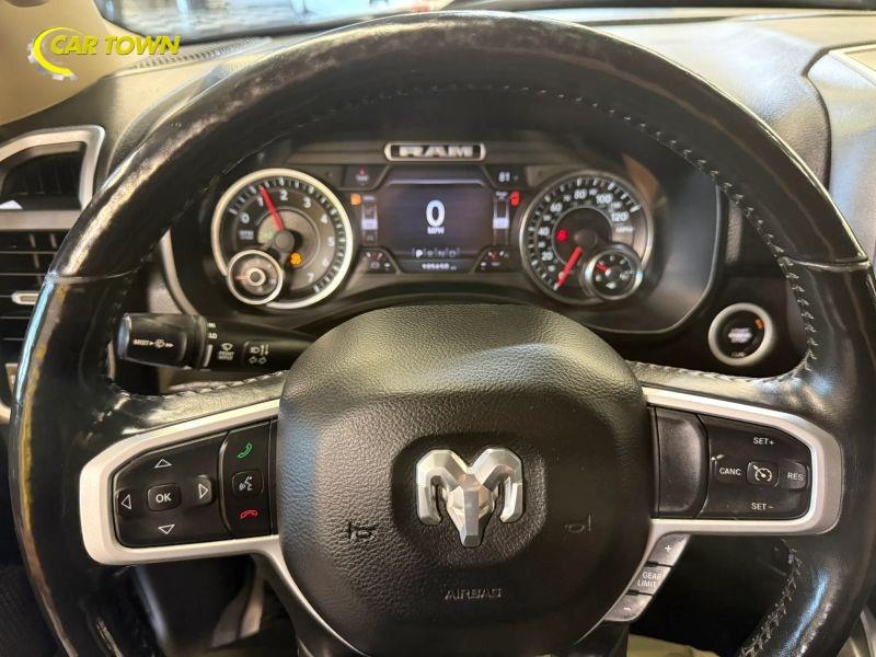 Vehicle photo 39