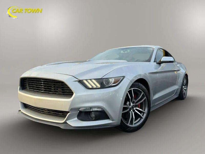 Vehicle photo 2