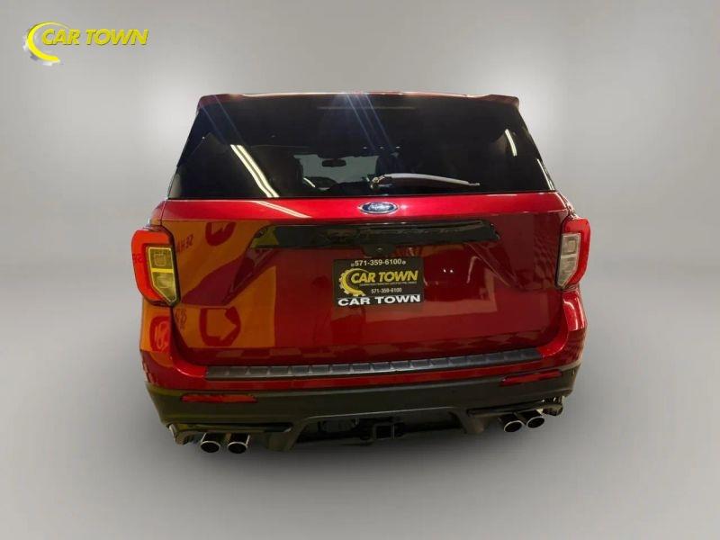 Vehicle photo 11