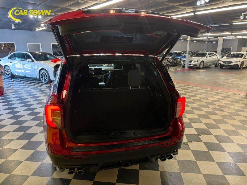 Vehicle photo 34