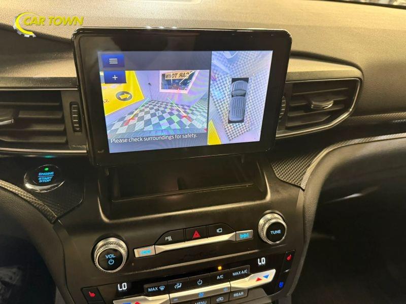 Vehicle photo 41