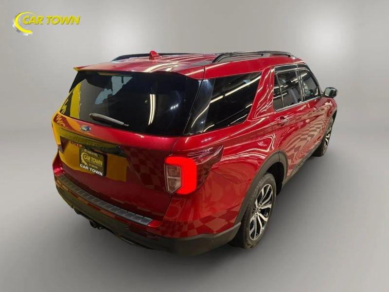 Vehicle photo 8