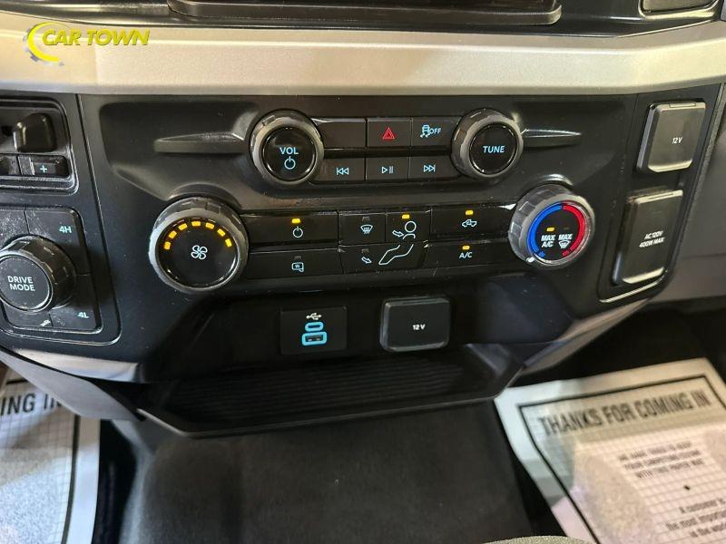 Vehicle photo 46