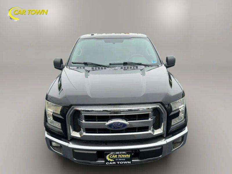 Vehicle photo 3