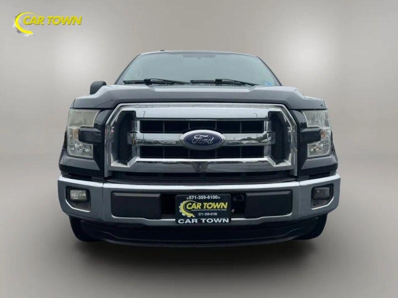 Vehicle photo 4