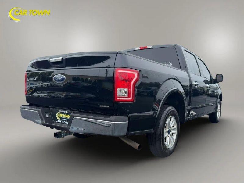 Vehicle photo 9
