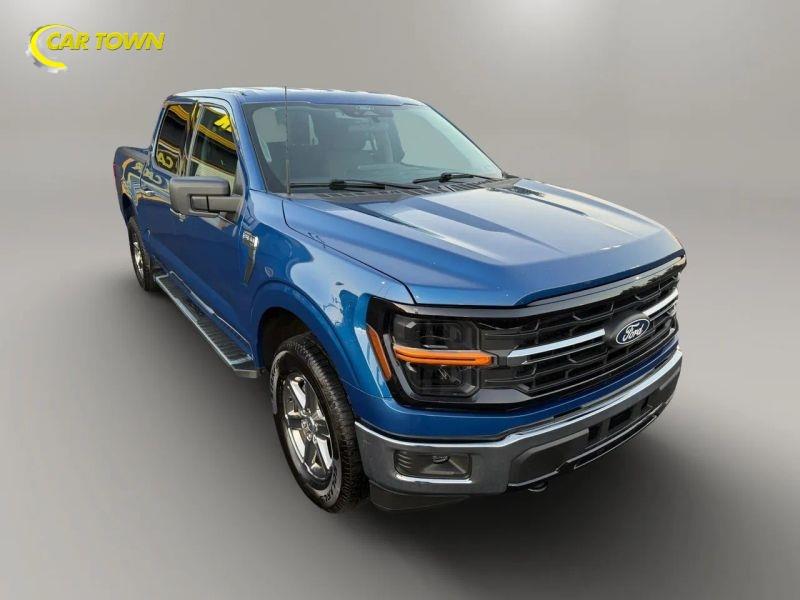 Vehicle photo 5