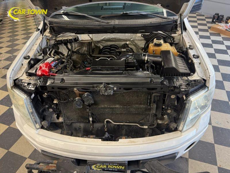 Vehicle photo 37