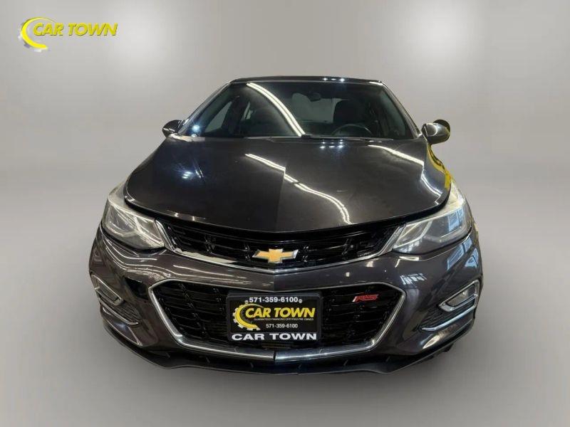 Vehicle photo 4