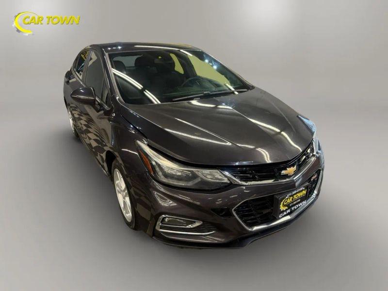 Vehicle photo 5