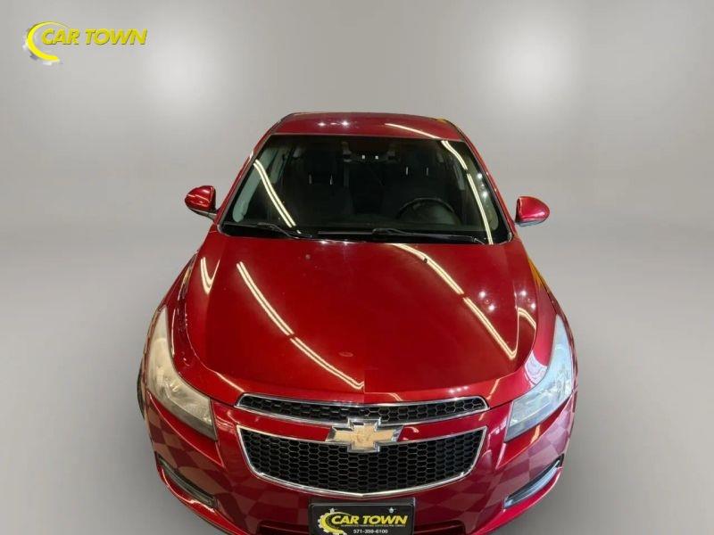 Vehicle photo 3