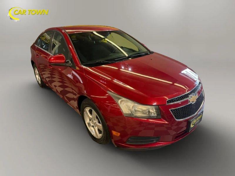 Vehicle photo 5