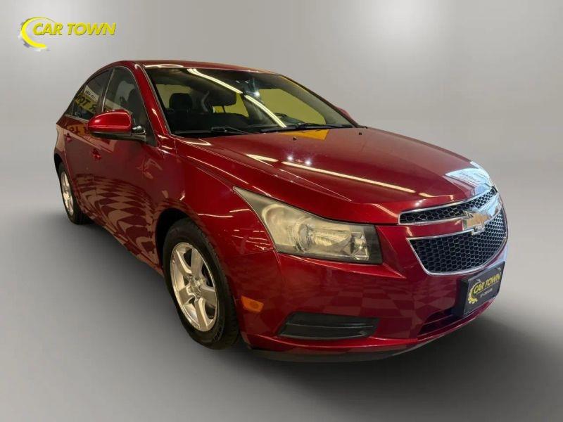 Vehicle photo 6
