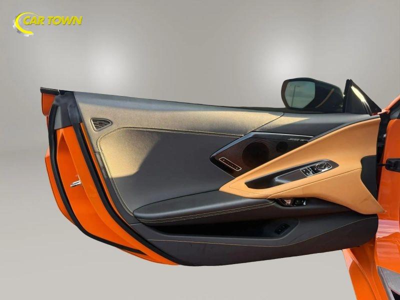 Vehicle photo 27