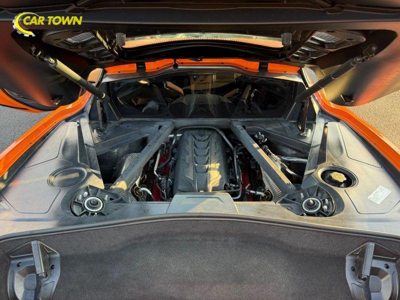 Vehicle photo 38