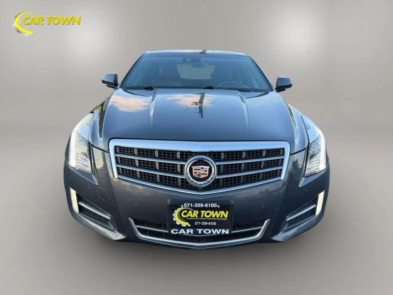 Vehicle photo 4