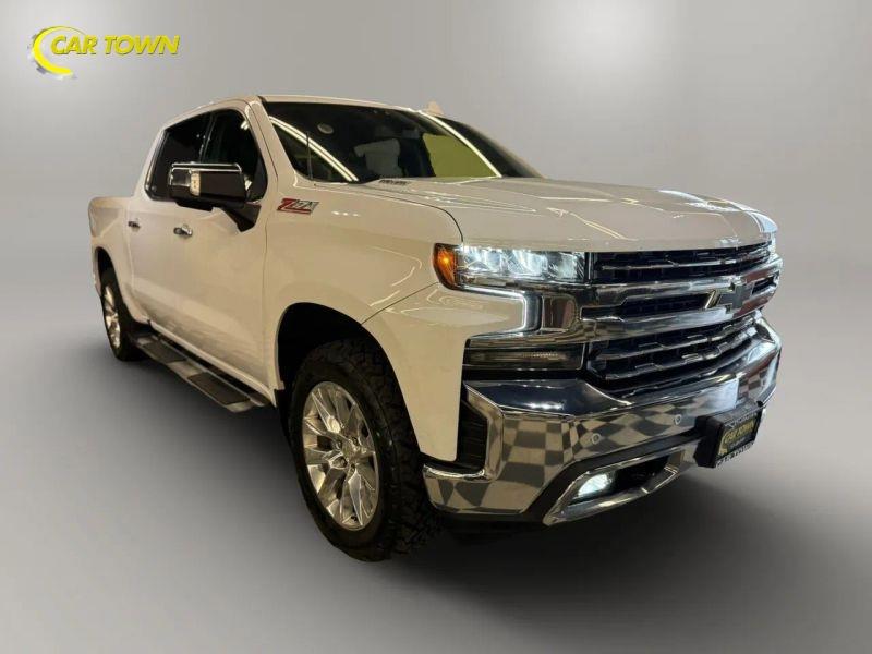Vehicle photo 6