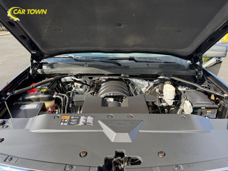 Vehicle photo 31