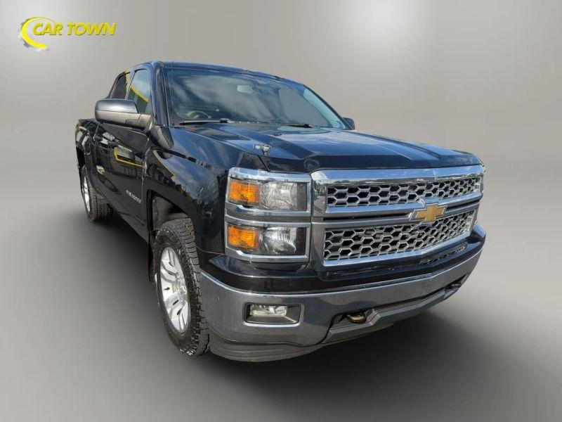 Vehicle photo 6