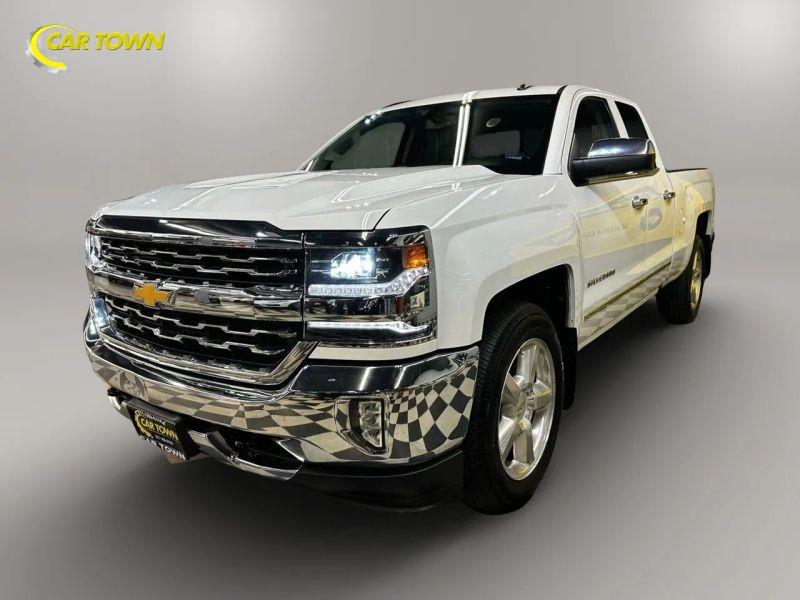 Vehicle photo 2