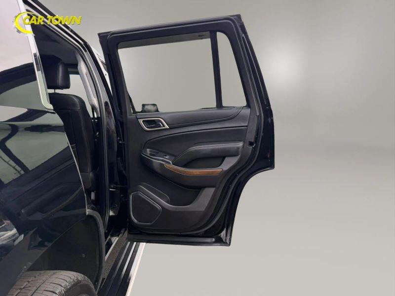 Vehicle photo 22
