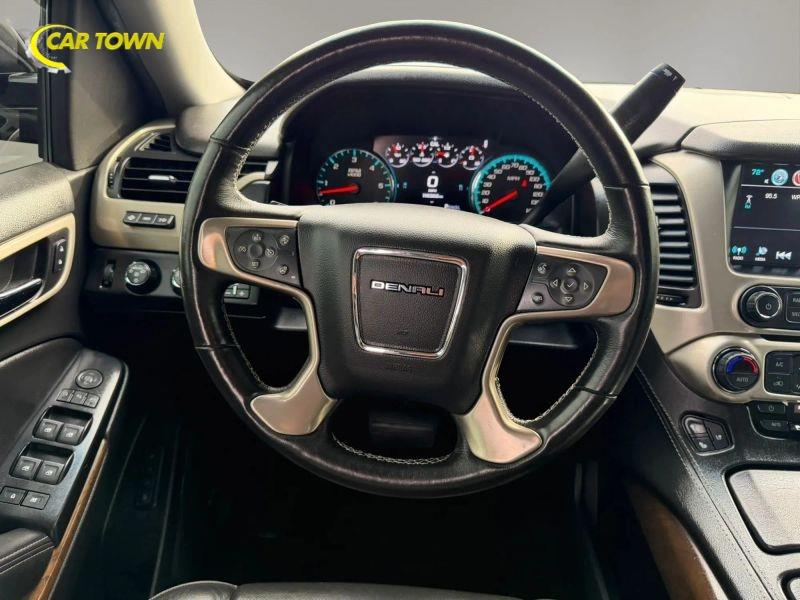 Vehicle photo 29