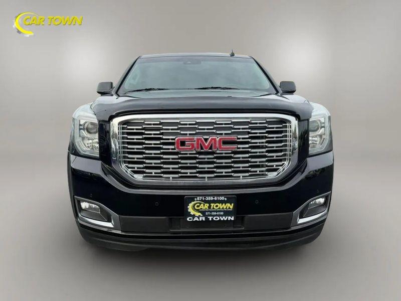 Vehicle photo 4