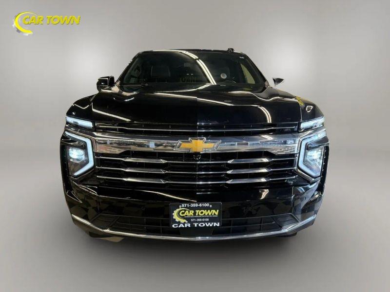 Vehicle photo 4