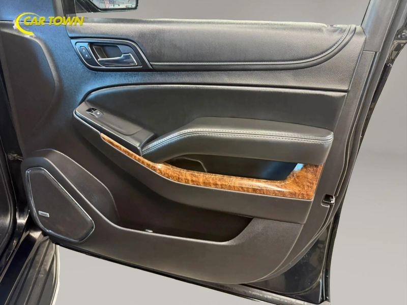 Vehicle photo 22