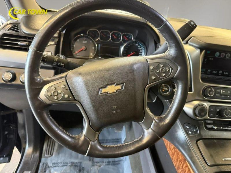 Vehicle photo 31