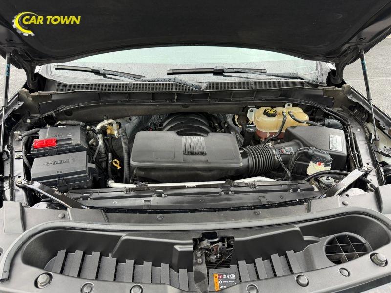 Vehicle photo 27