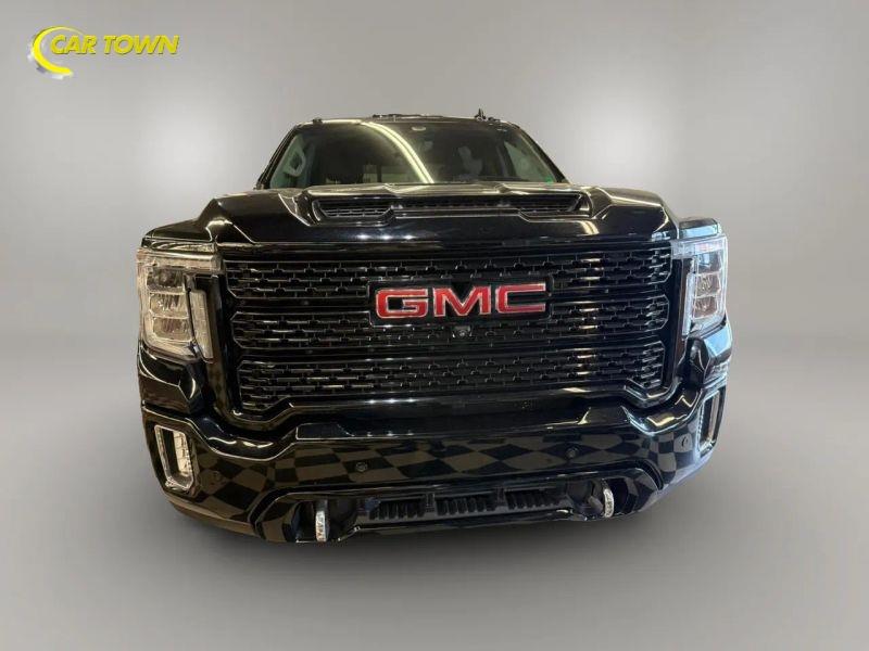 Vehicle photo 4