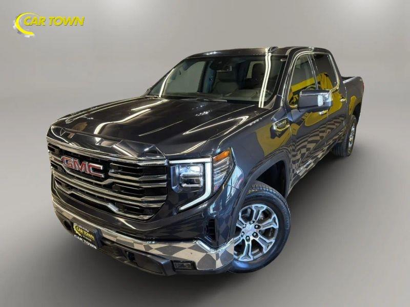 2025 GMC SIERRA 1500 CREW CAB SLT PICKUP 4D 5 3/4 FT