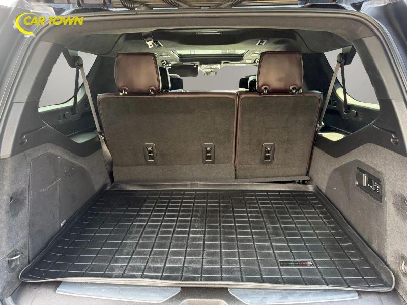 Vehicle photo 35