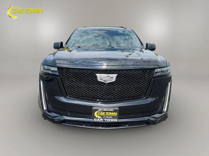 Vehicle photo 4