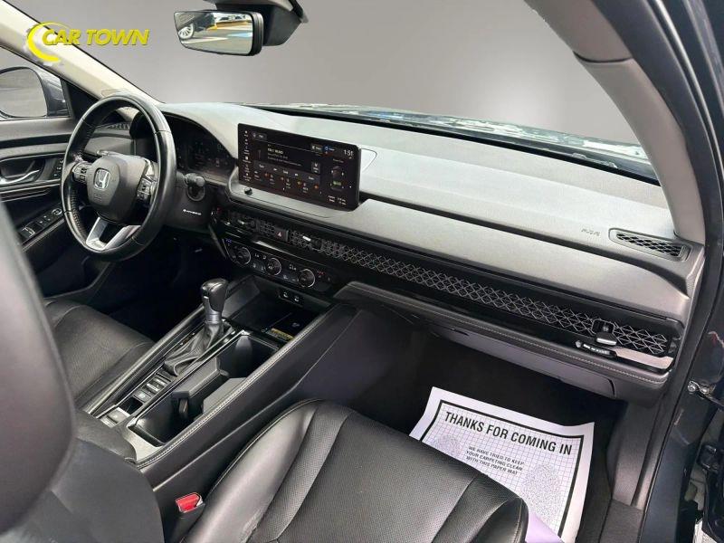 Vehicle photo 20