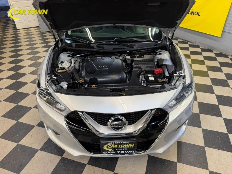 Vehicle photo 38