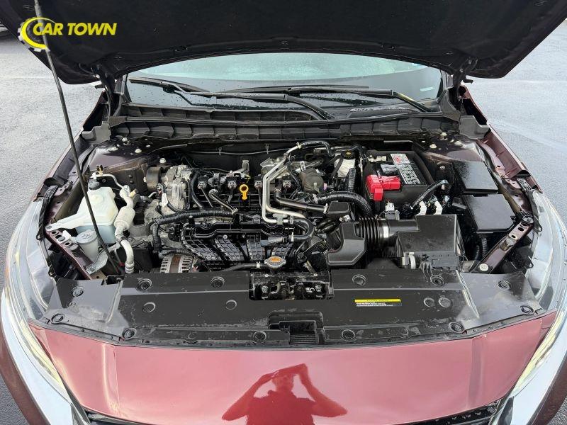 Vehicle photo 33
