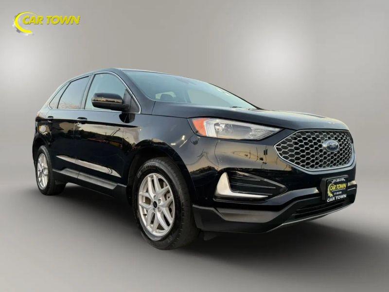 Vehicle photo 6