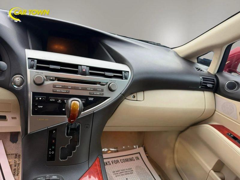 Vehicle photo 20
