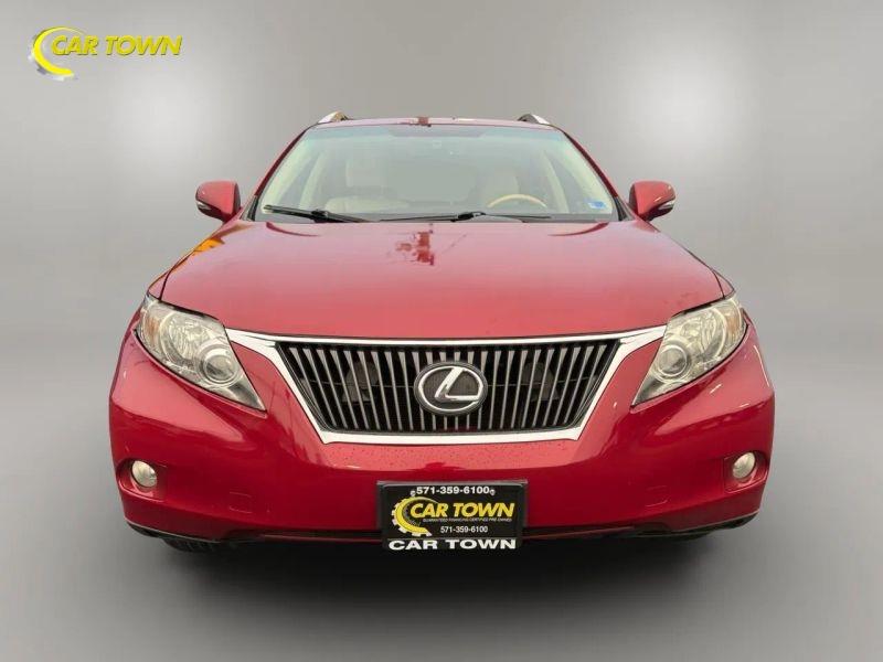 Vehicle photo 4