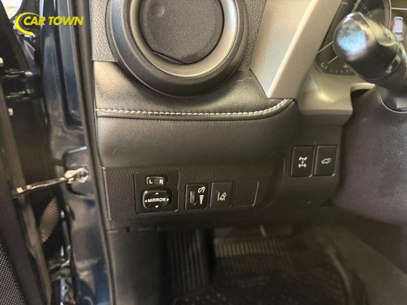 Vehicle photo 20