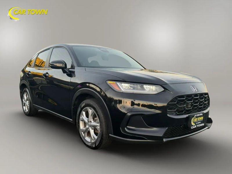 Vehicle photo 7